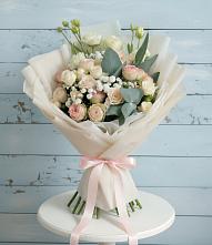 Букет цветов из:  Розы и Лизиантусы #REPLACE_PRED# Михнево