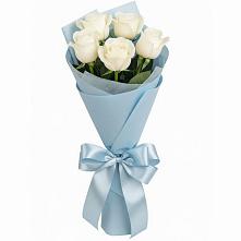 Букет 5 Белых роз Проуд в Михнево