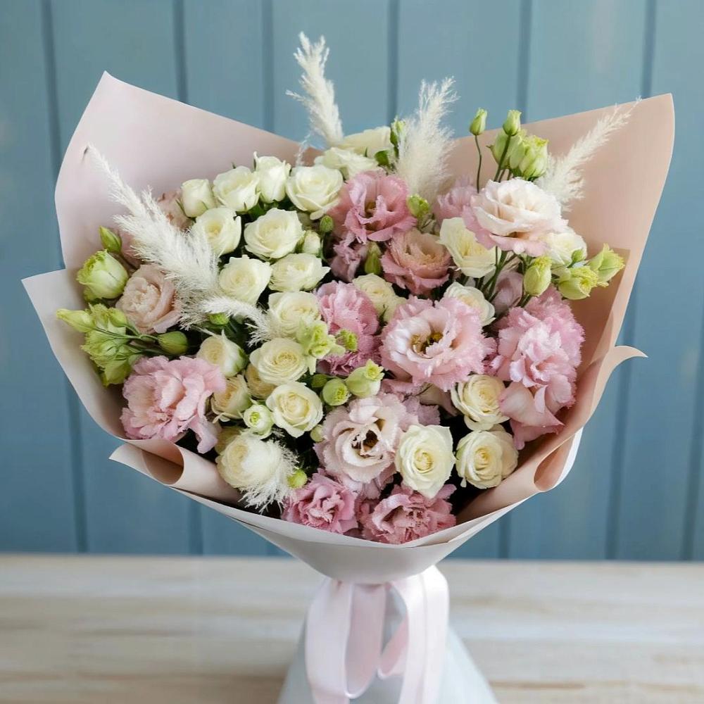 Букет цветов из: Альстромерии и Розы в Михнево