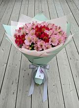 Букет цветов из:  Альстромерии #REPLACE_PRED# Михнево