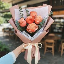 Букет цветов из:  Розы в Михнево