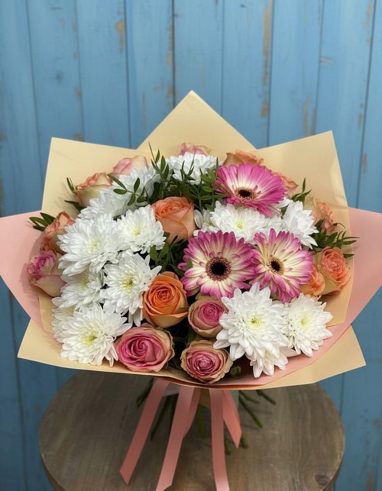 Букет цветов из: Розы, Герберы и Хризантемы в Михнево