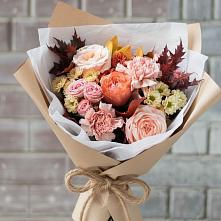Букет цветов из:  Гвоздики, Хризантемы и Розы в Михнево