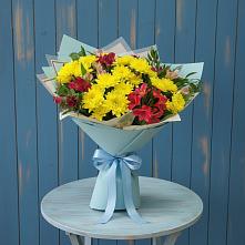 Букет цветов из:  Альстромерии и Хризантемы в Михнево